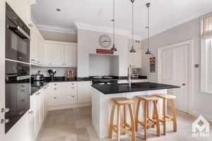 Photo 19- click for photo gallery